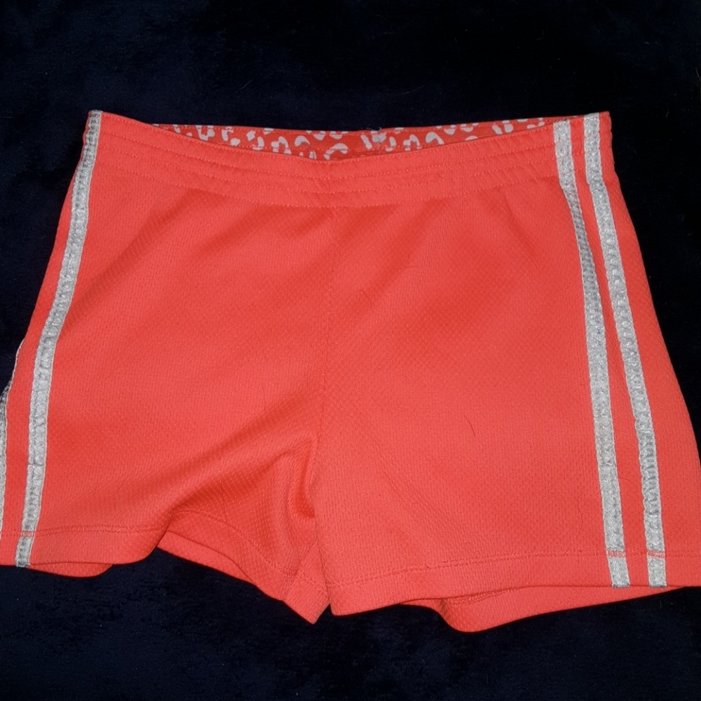 Shorts - Picture 1 of 3